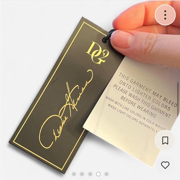 DG2 by Diane Gilman Black Blazer w/ Florals Size 2X - Picture 4 of 5